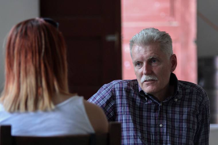 Mérnök, néptáncos és tanár, de nincs identitászavara