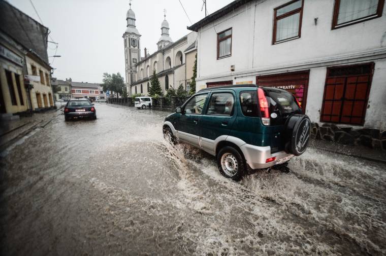 Szinte minden nap esőre kell számítani a következő két hétben