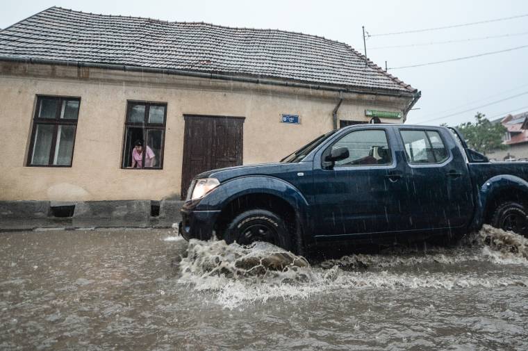 Másodfokú viharriadót adtak ki az ország egy részére