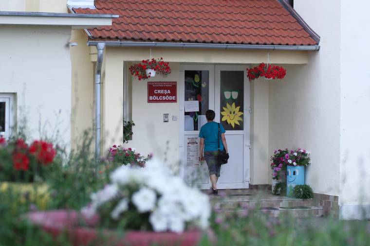 A bölcsődéken nem múlna: akár már nyáron is kinyitnának, ha lehetne