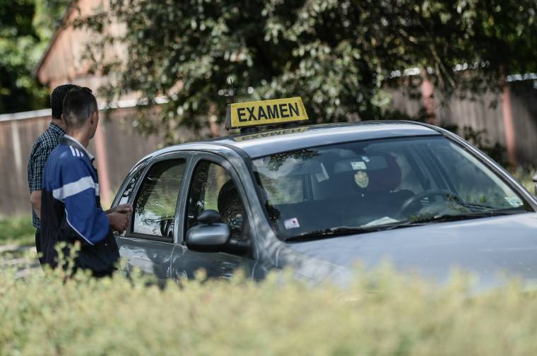 Emberbarátabbá tennék a rettegett sofőrvizsgát
