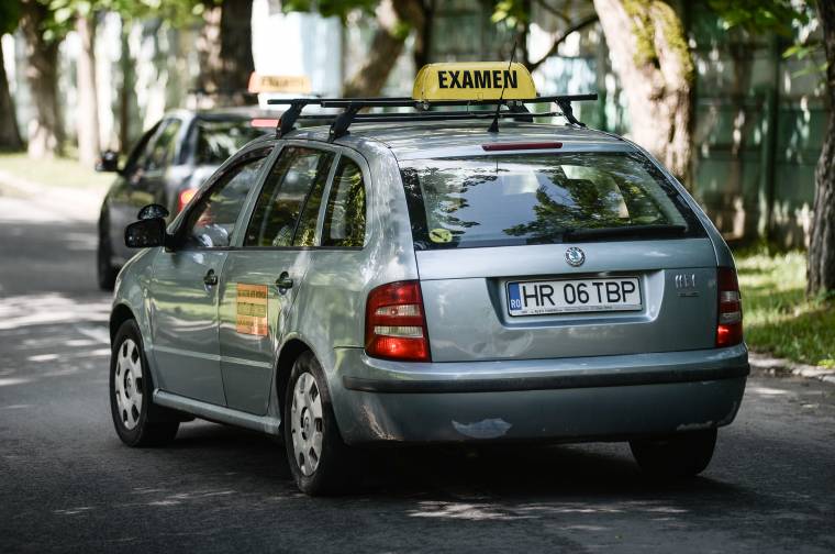 Nem vezet jóra a sofőrvizsgát érintő szigorítás, több hónap a várakozási idő