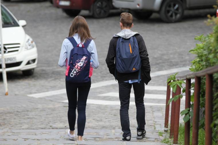 Pénz mint ösztönző a kiváló tanulmányi eredmény eléréséhez