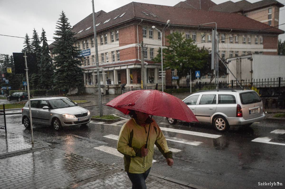 Csapadékra lehet számítani. Illusztráció •  Fotó: Barabás Ákos