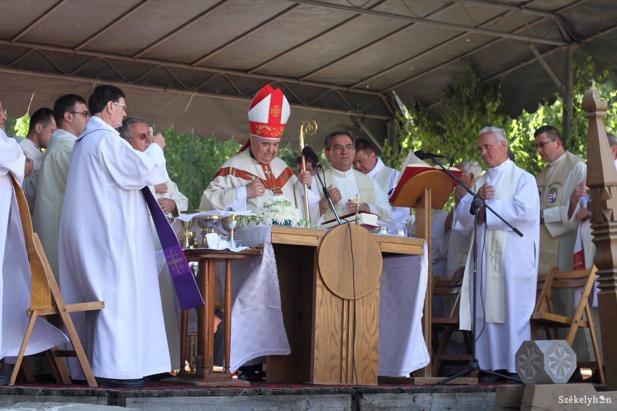 &bullet;  Fotó: Pál Árpád