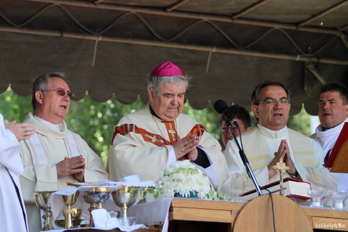 &bullet;  Fotó: Pál Árpád