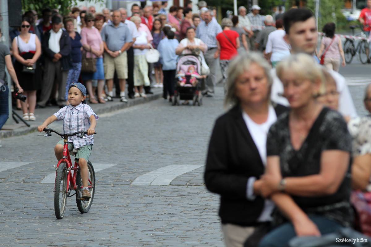 &bullet;  Fotó: Pál Árpád