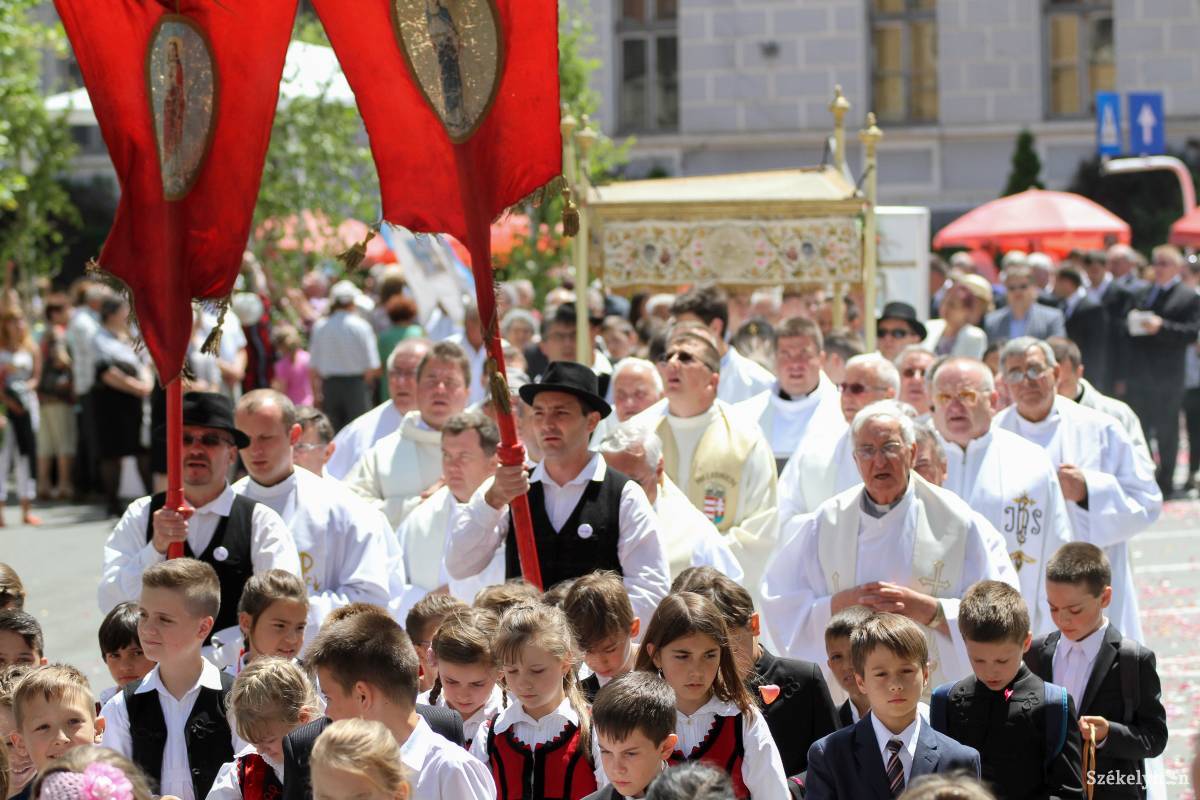 &bullet;  Fotó: Pál Árpád