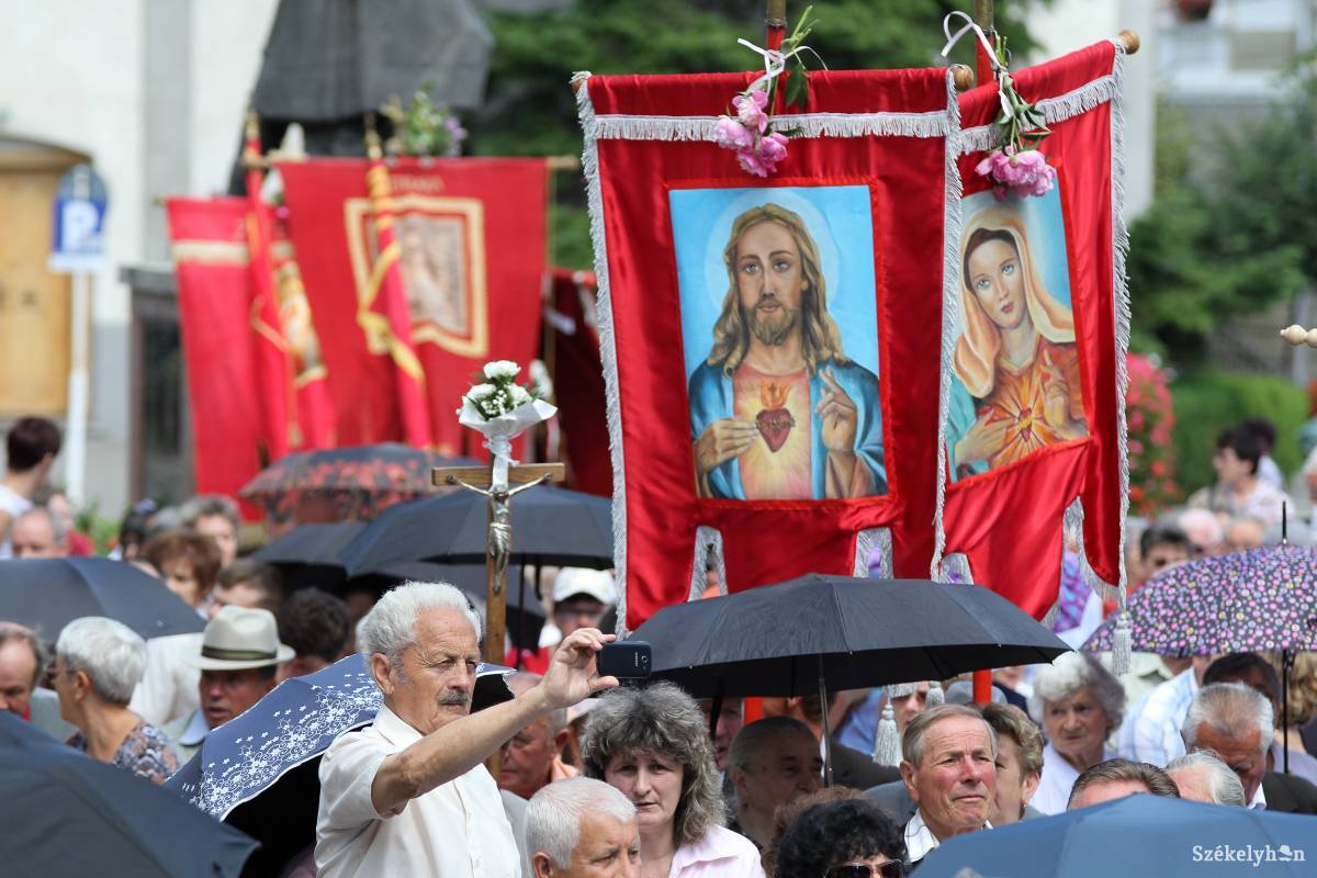 &bullet;  Fotó: Pál Árpád