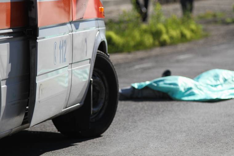 Ittasan, jogosítvány nélkül vezetett – két fiatal életébe került