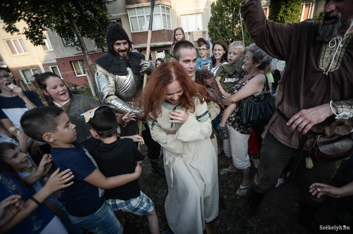 &bullet;  Fotó: Barabás Ákos