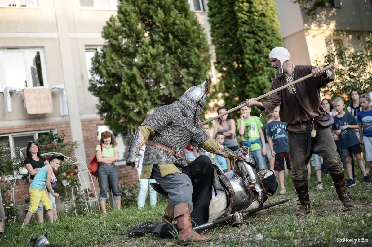 &bullet;  Fotó: Barabás Ákos