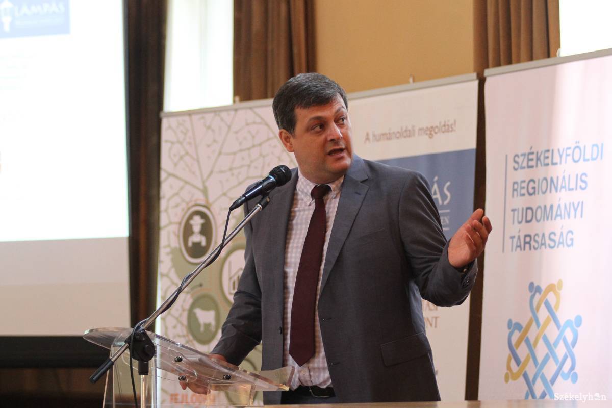 Szakáli: együttműködésekre, szövetkezésre van szükség a székelyföldi mezőgazdaság fejlesztéséhez &bullet;  Fotó: Pál Árpád