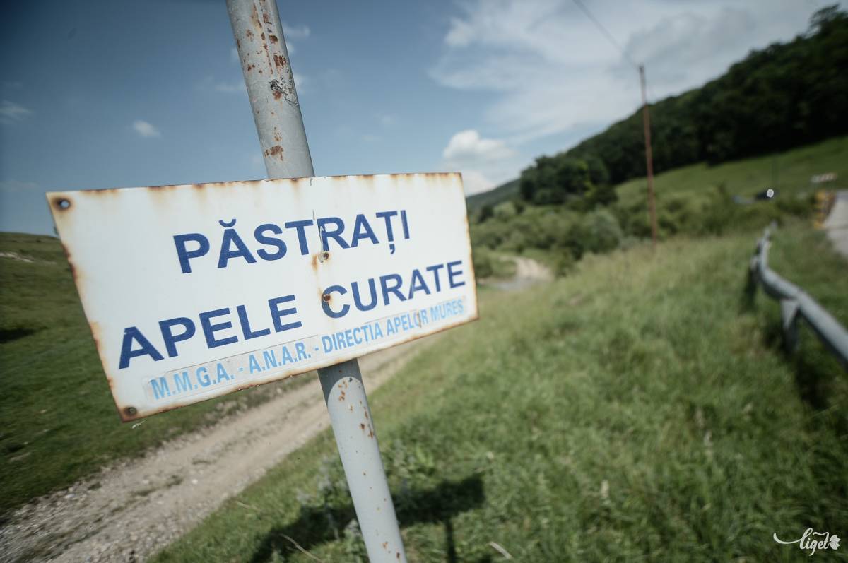 Környezetvédelemre intő felirat. Többre volna szükség •  Fotó: Barabás Ákos