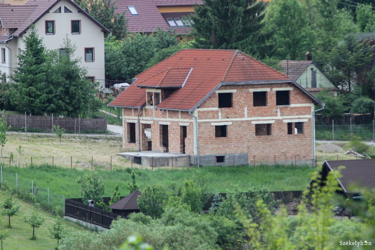 A lakóövezetek bővítésével ösztönöznék a letelepedést és a családalapítást Udvarhelyszéken •  Fotó: Pál Árpád