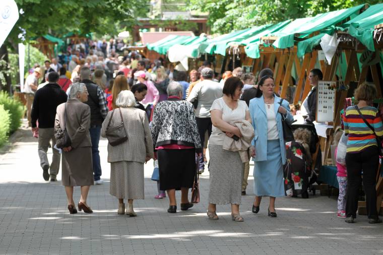 Összekülönböztek a bérleti díj fölött, kiviharzott a tanácsos a teremből