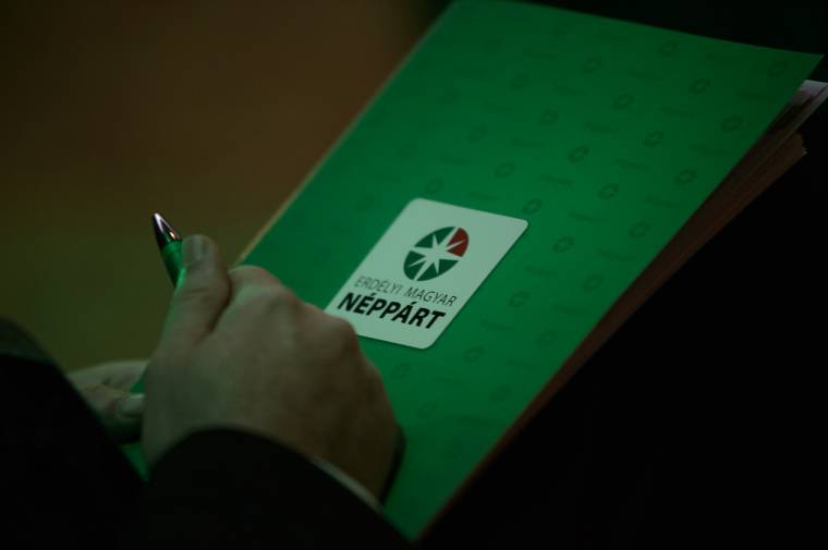 Az EMNP megtévesztőnek tartja az RMDSZ államfőválasztással kapcsolatos „sikerpropagandáját”