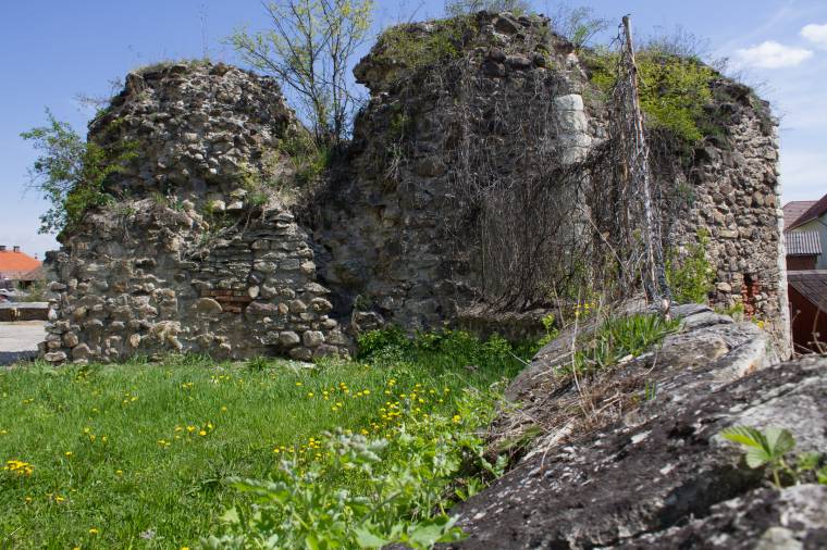 Az első tervek a Székely Támadt-vár rendezésére