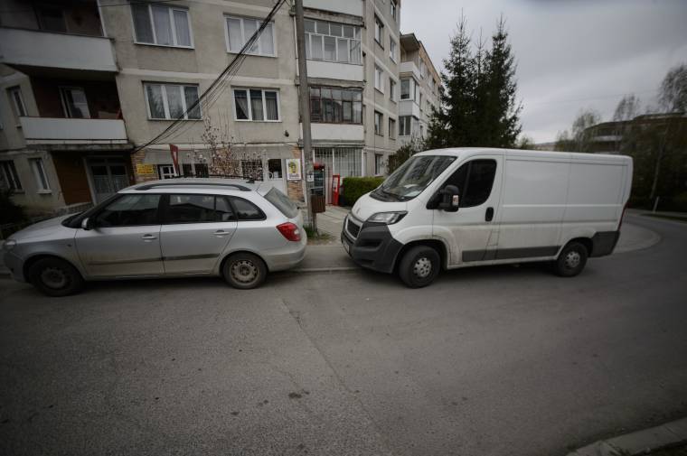 Van, ahol bírságolnak a lakóövezetben parkoló áruszállítók miatt