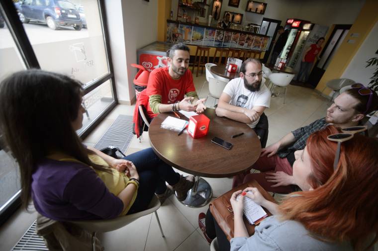 Főnix konyha: desszertek és gyors ételek a képernyőn