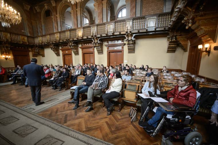 Újabb áfacsökkentési tervek: olcsóbb lehet a kirándulás