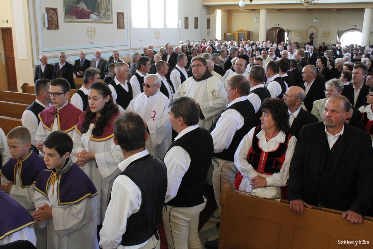 &bullet;  Fotó: Pál Árpád