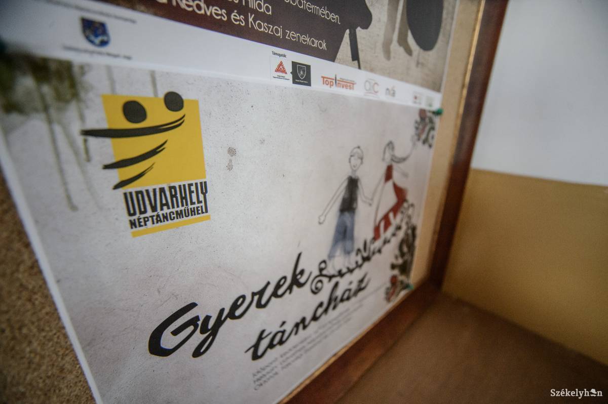 A néptáncegyüttesek elnevezésében gyakoribb a helység-, mint a személynév •  Fotó: Barabás Ákos