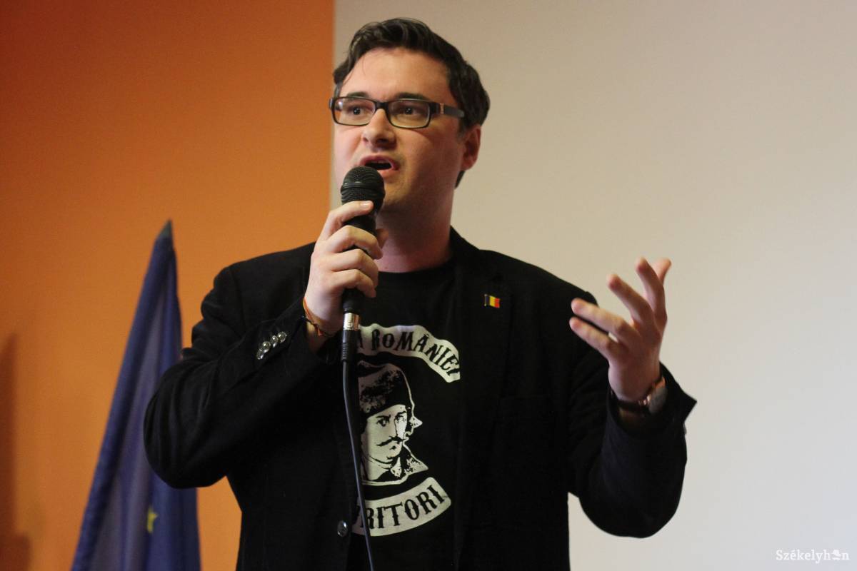 Dan Tanasă a Románok Civil Fórumán idén áprilisban Udvarhelyen •  Fotó: Pál Árpád