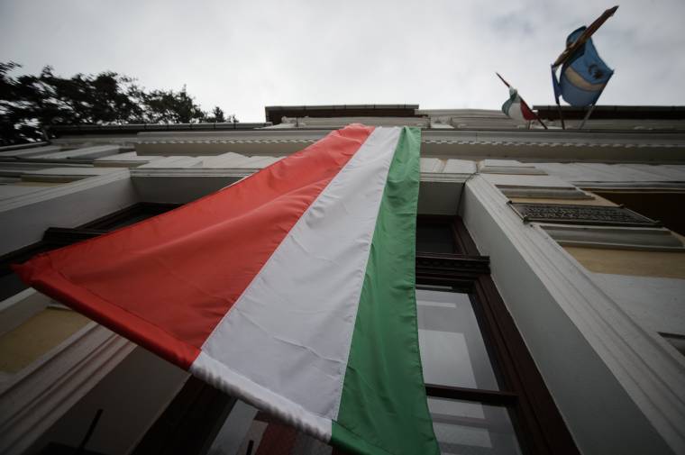 Bukarest azt kérte diplomatáitól, hogy vegyenek részt a magyar nemzeti ünnepen