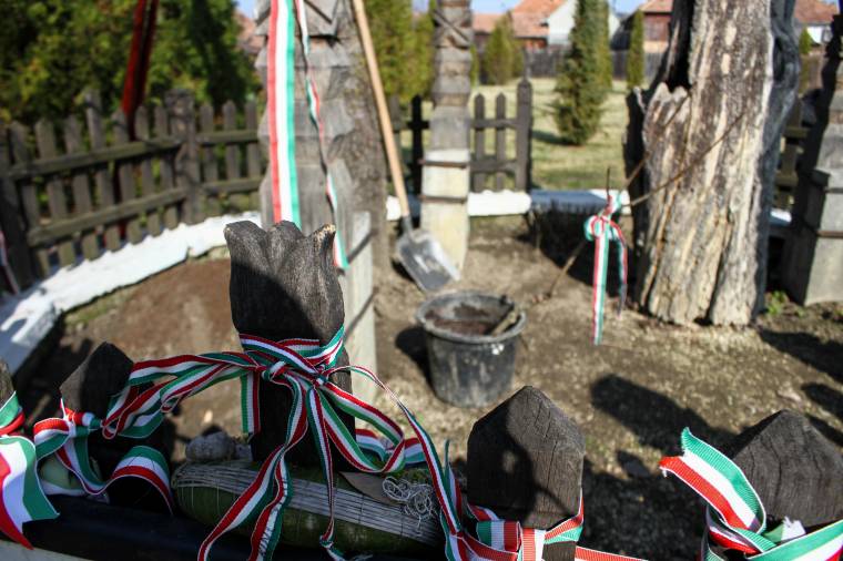 Iktatta az RMDSZ a március 15. hivatalos ünneppé nyilvánításáról szóló tervezetet