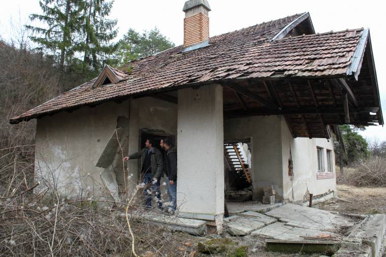 Szenátus: hamarabb szabadulhat a túlzsúfolt börtönben ülő rab