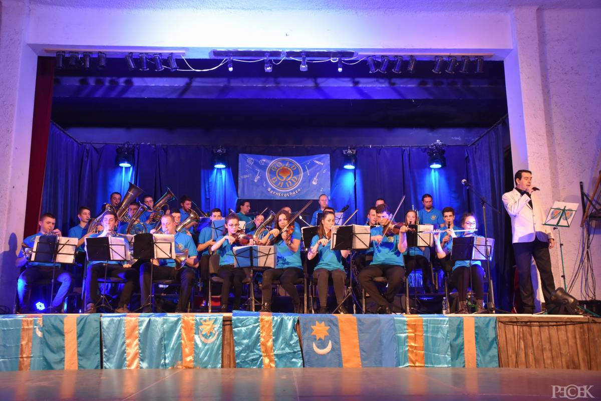 •  Fotó: Tókos Attila