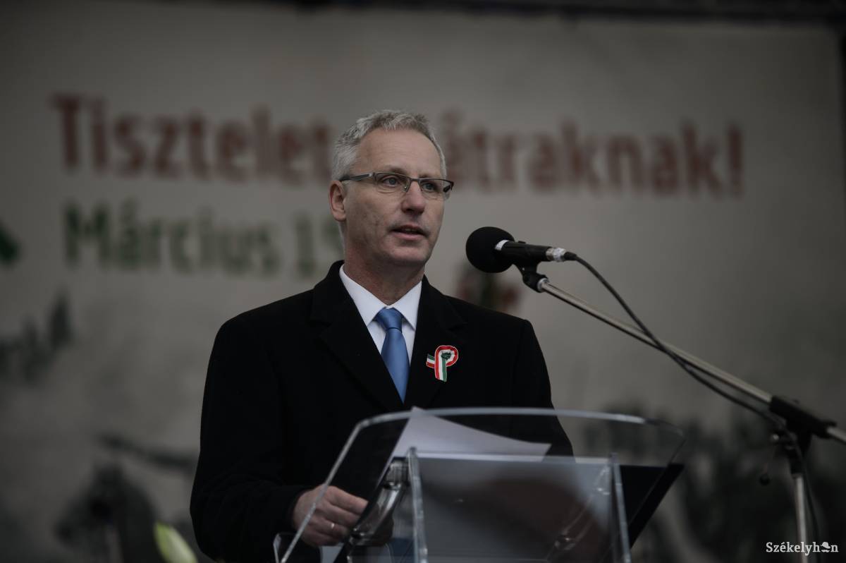 Soltész Miklós •  Fotó: Barabás Ákos