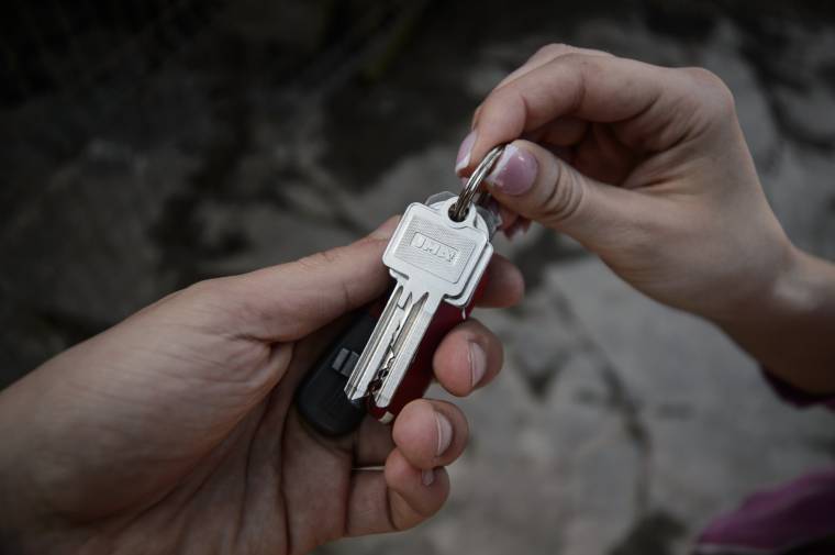 Csaknem 100 ezer eurót fizetnek egy szociális lakásnak szánt ingatlanért Kolozsváron