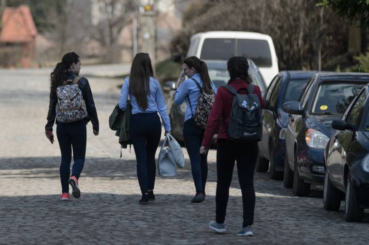 Így gondolkodnak a kilencedikesek pár hét beilleszkedés után