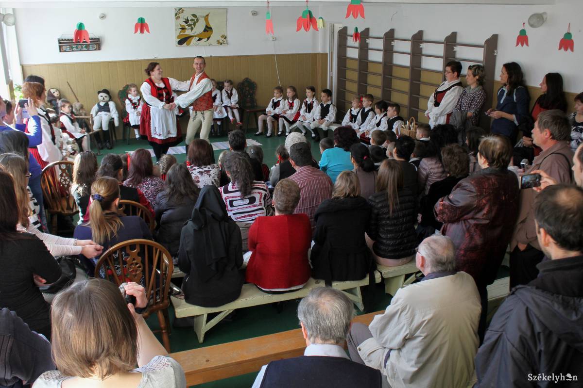 &bullet;  Fotó: Pál Árpád