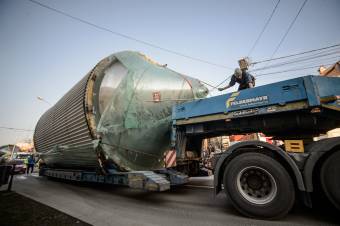 Negyvennyolc méteres szállítmány halad át Maros megyén