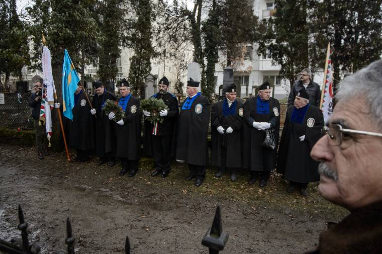 Olyan hősök legyünk, akik a következő korok himnuszainak szereplői lesznek