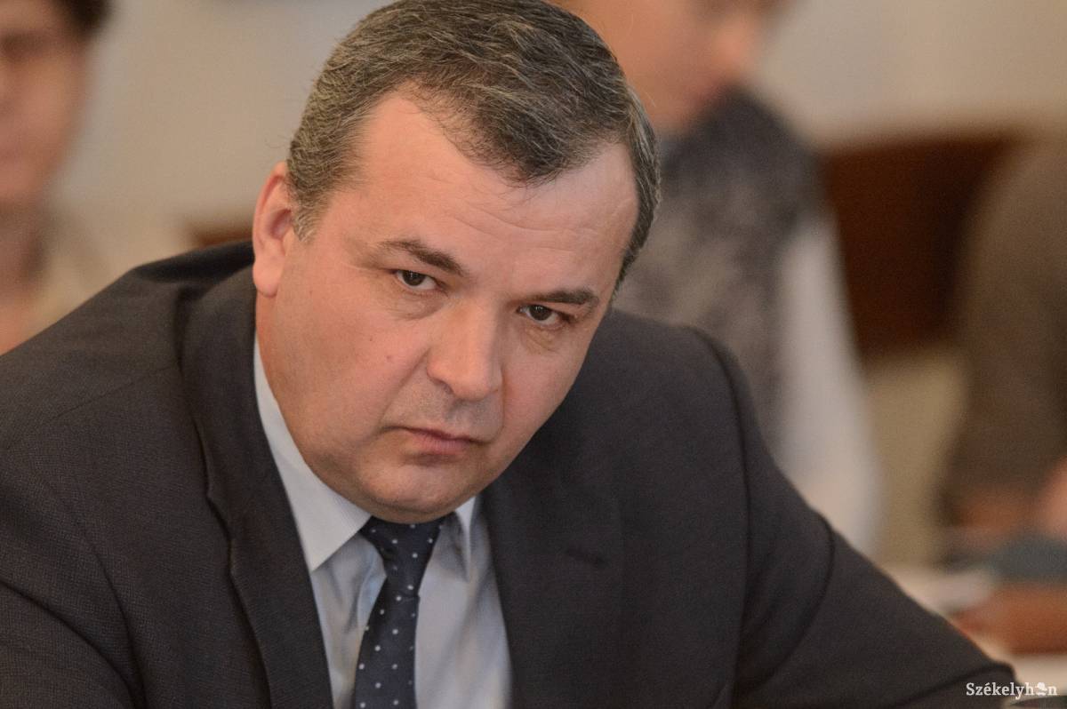 Élt a lehetőséggel, nyugdíjba ment Vasile Manghiuc •  Fotó: Barabás Ákos