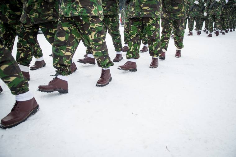 Rengeteg NATO-katona jön Romániába