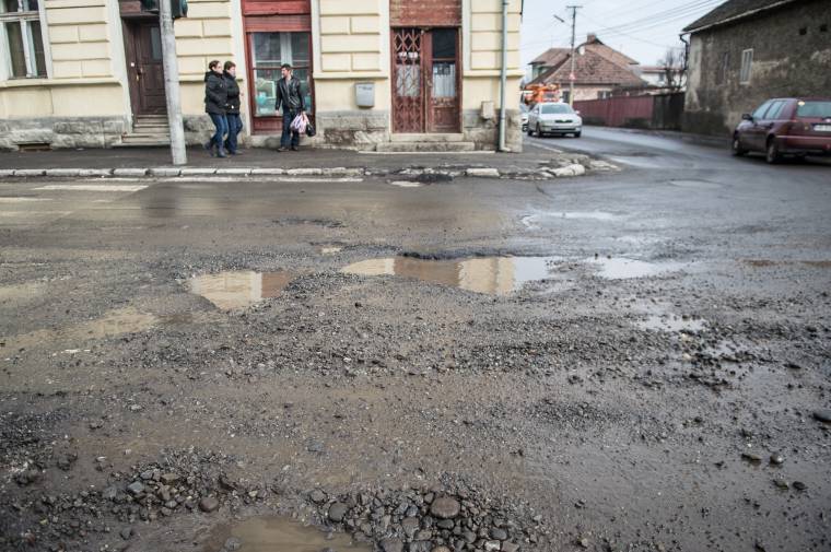 Facebookon is lehet panaszt tenni a székelyudvarhelyi városvezetés irányába