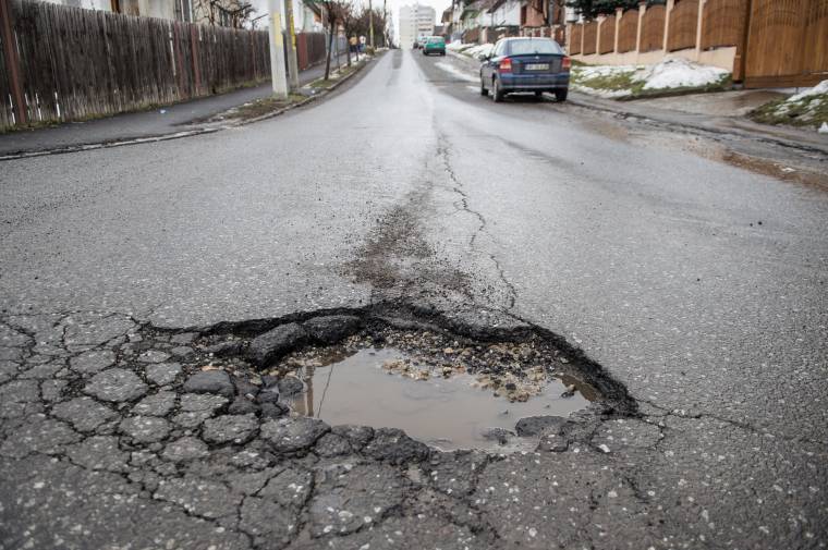 Főleg útjavításra pályáznak az udvarhelyszéki városokban