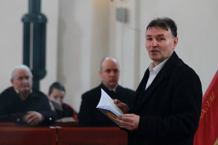 Zenés könyvbemutató Hodgyában