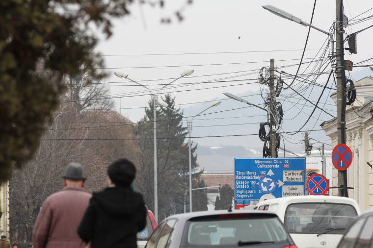 Udvarhelyen is a föld alá helyezik a vezetékeket, ez áramszünetekkel fog járni