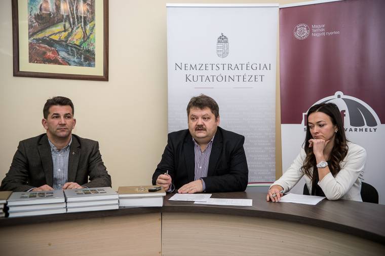 Idén sem marad el az érettségi felkészítő a MÜTF-ön