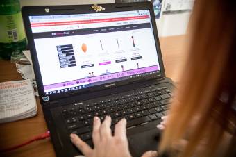 Nagyon bejön az internetes vásárlás Romániában, csak tavaly több mint hatmilliárd eurót költöttek online rendelésekre