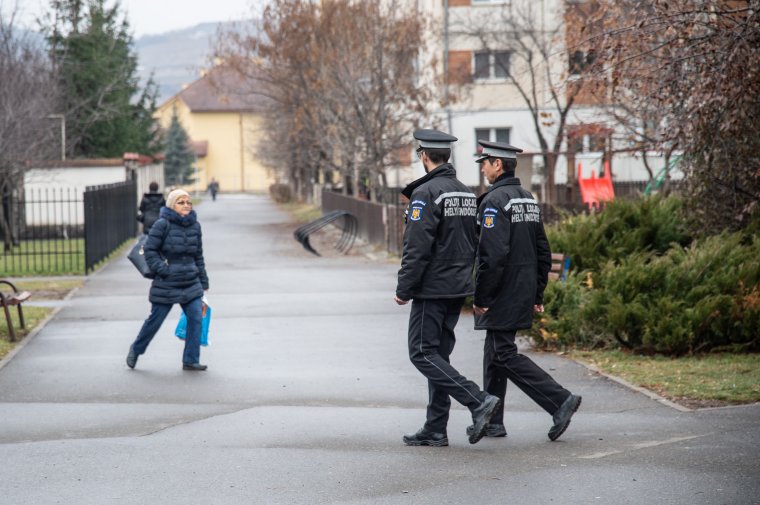 Egységesítik a közalkalmazotti jogállást, megszűnik a speciális közalkalmazotti státusz