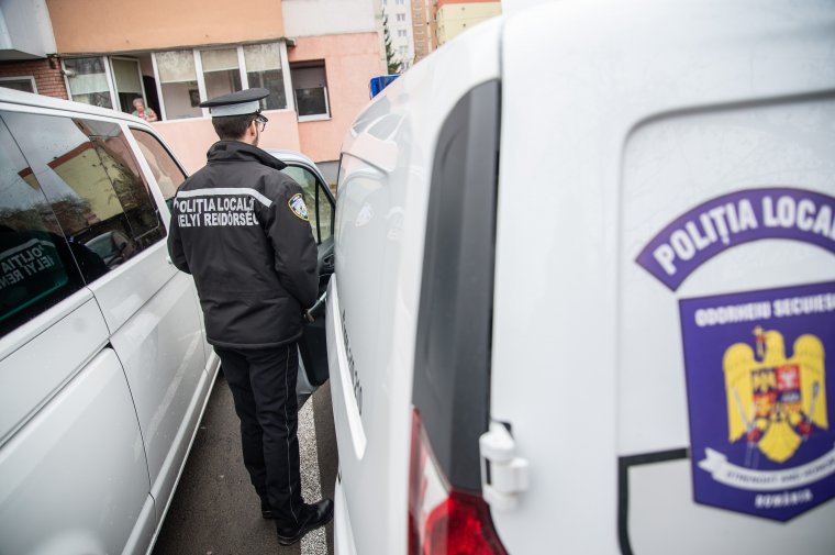 Nehéz volt a helyi rendőrség vezetői tisztségére kiírt versenyvizsga, könnyítettek rajta