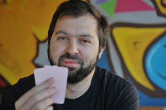 Akinek a pókerasztal lett a munkahelye