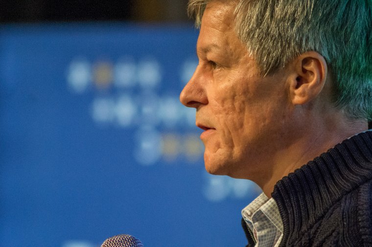 Indulna a jövő évi elnökválasztáson Dacian Cioloş